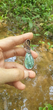 Load image into Gallery viewer, Labradorite with a Corset Weave Pendant
